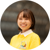 ブランドマネージャー　上里